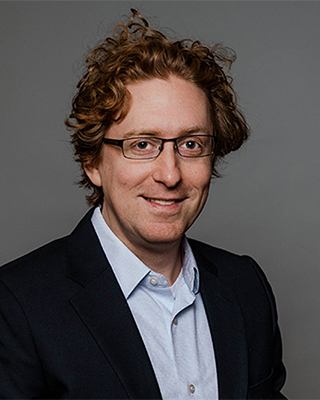 Adam King SM