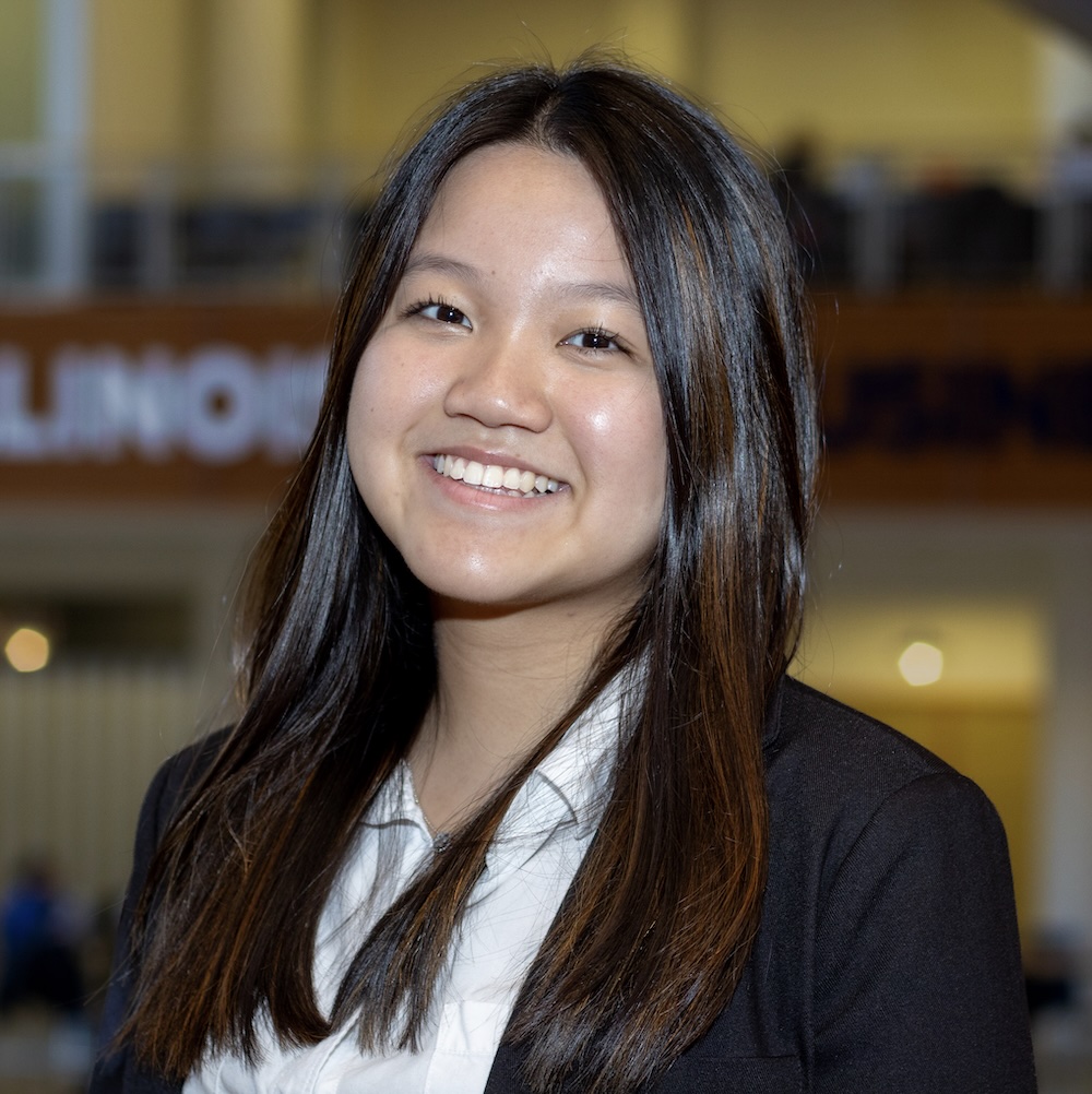 Sabina Tong headshot